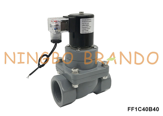 1-1/2'' DN40 ปริมาตรการป้องกันการกัดกร่อน CPVC Solenoid Valve สําหรับกรดเคมี 220V 24V
