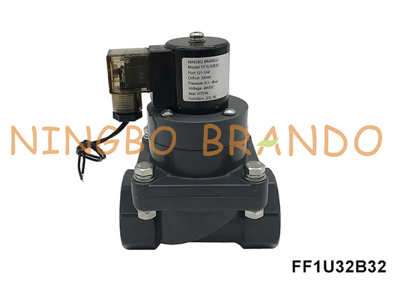 1-1/4' DN32 หนาทนต่อการกัดกรอง UPVC Solenoid สําหรับกรดเคมี 24V 220V