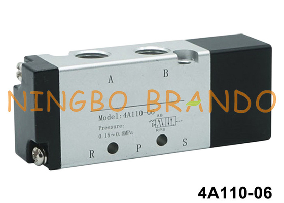 วาล์วควบคุมทิศทางลมแบบใช้ลม AirTac รุ่น 4A110-06 ขนาด 1/8 นิ้ว แบบ 5/2 ทาง NC